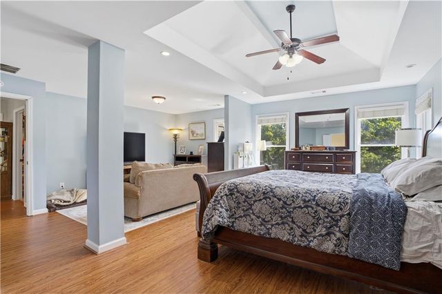 12 Laurel Way NE, White, GA 30184