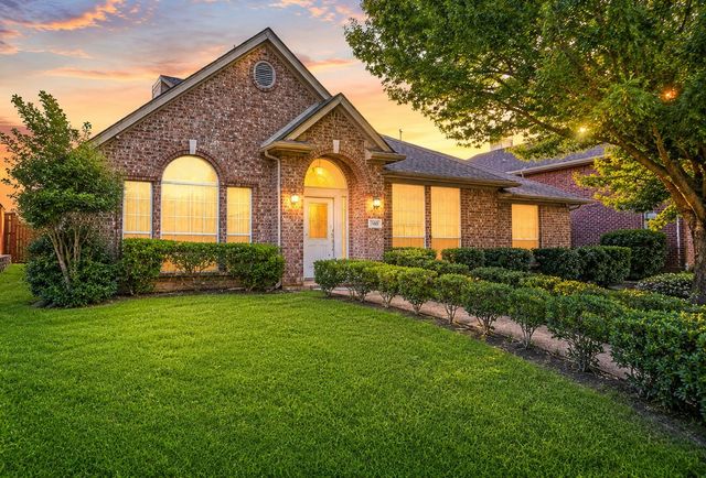 1405 Meadow Drive, Irving, TX 75063