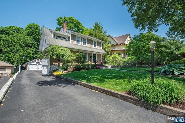 10 Irving Place, Nutley, NJ 07110