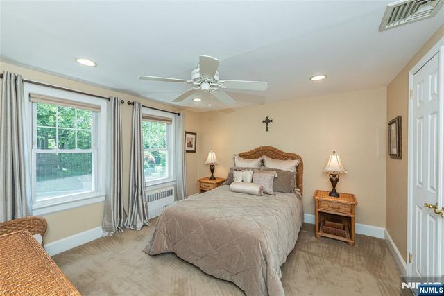 10 Irving Place, Nutley, NJ 07110