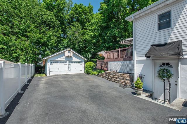 10 Irving Place, Nutley, NJ 07110
