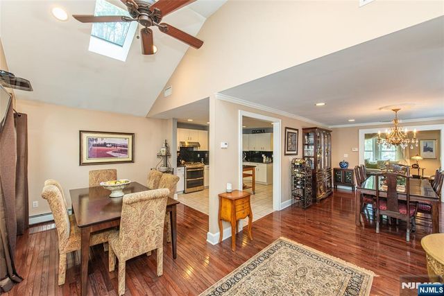 10 Irving Place, Nutley, NJ 07110