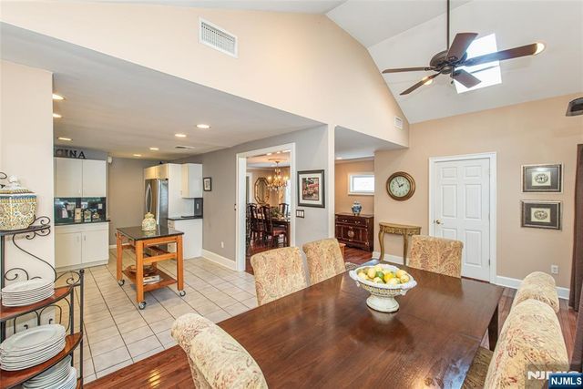 10 Irving Place, Nutley, NJ 07110