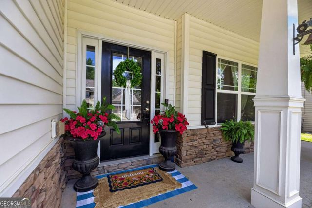 613 Hemlock Court, Villa Rica, GA 30180