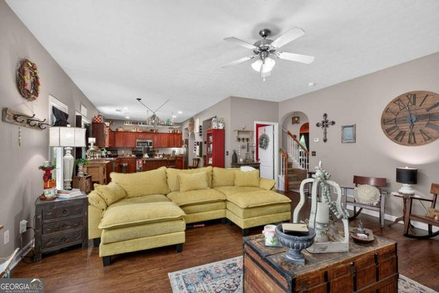 613 Hemlock Court, Villa Rica, GA 30180