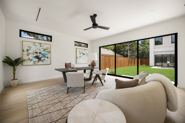 6240 Kenwood Avenue, Dallas, TX 75214