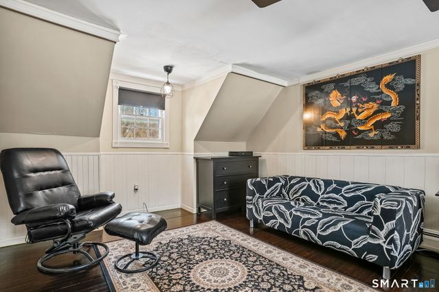 12 Skidmore Lane, Newtown, CT 06482