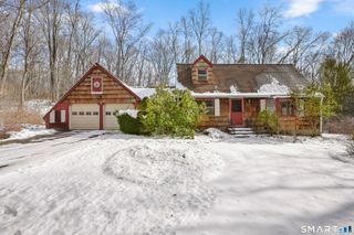 12 Skidmore Lane, Newtown, CT 06482