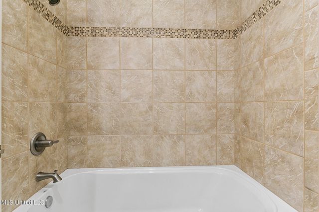 309 Emerald Way, Brandon, MS 39047