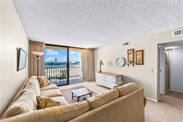1140 E Ocean 228, Long Beach, CA 90802