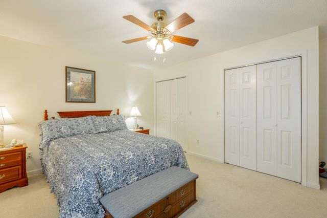 6422 Lake Shadows Circle, Hixson, TN 37343