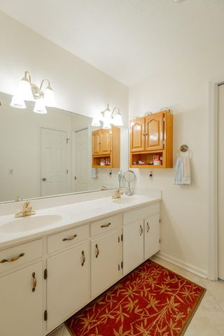 6422 Lake Shadows Circle, Hixson, TN 37343