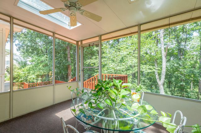 6422 Lake Shadows Circle, Hixson, TN 37343