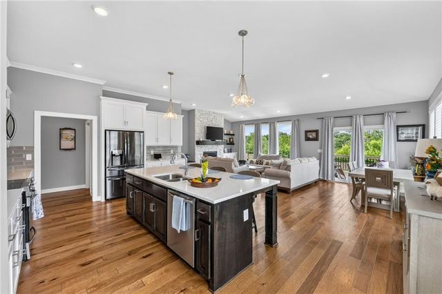 7029 N Cambridge Avenue, Kansas City, MO 64119