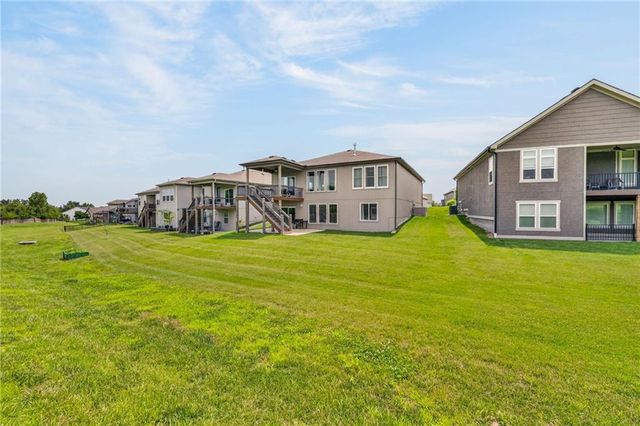7029 N Cambridge Avenue, Kansas City, MO 64119