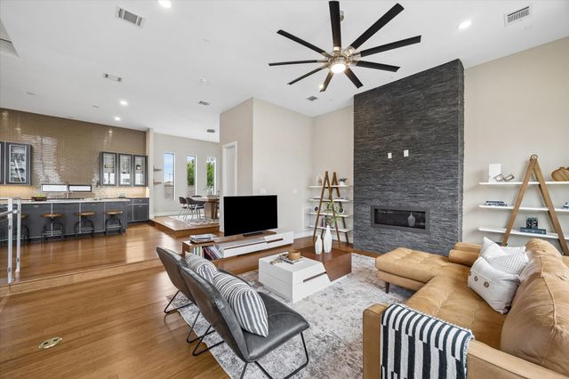 1403 Hickory Street, Houston, TX 77007