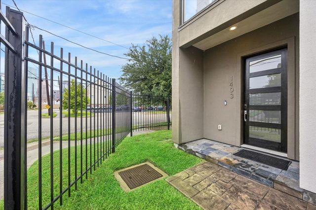 1403 Hickory Street, Houston, TX 77007