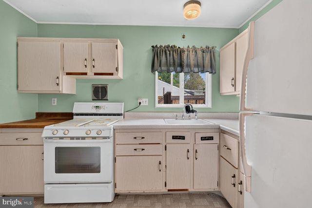 5508 IVOR ST, Springfield, VA 22151