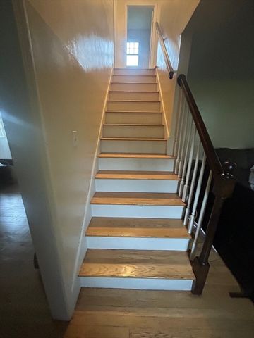 17 Bandy Ln, Milford, MA 01757