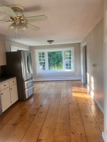 17 Bandy Ln, Milford, MA 01757