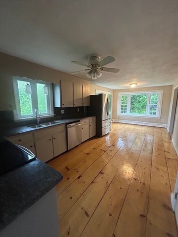 17 Bandy Ln, Milford, MA 01757