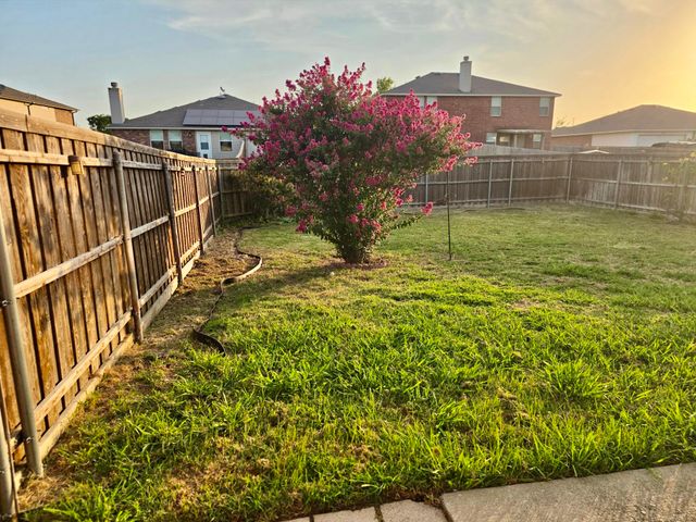 1217 Evergreen Street, Royse City, TX 75189