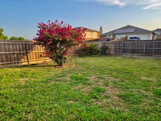 1217 Evergreen Street, Royse City, TX 75189