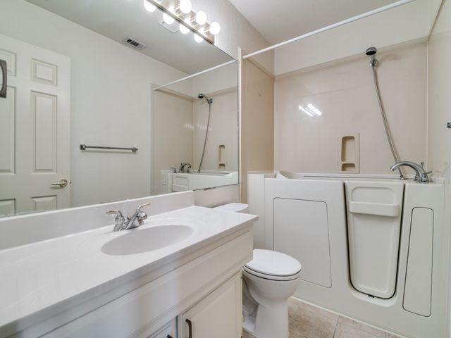 9981 Waterfront Trail, Rowlett, TX 75087