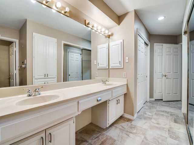 9981 Waterfront Trail, Rowlett, TX 75087