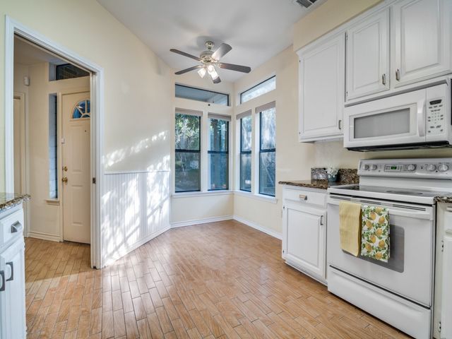 9981 Waterfront Trail, Rowlett, TX 75087