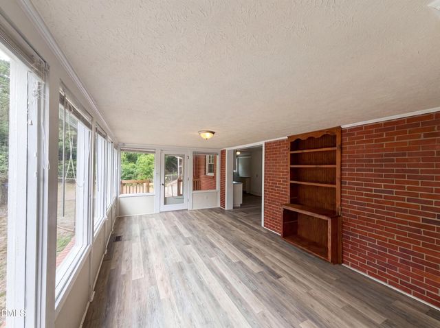 415 Buie Court, Fayetteville, NC 28304