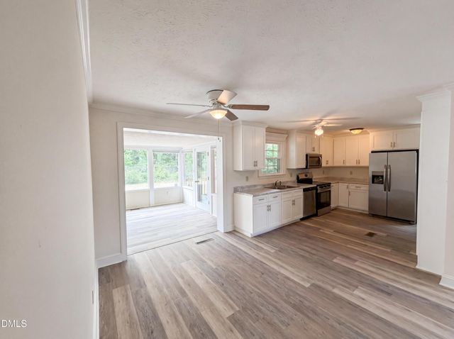 415 Buie Court, Fayetteville, NC 28304