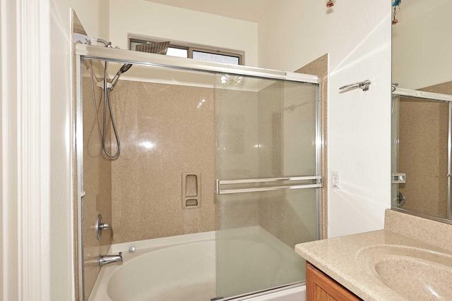 7054 W Eagle Ridge Lane, Peoria, AZ 85383