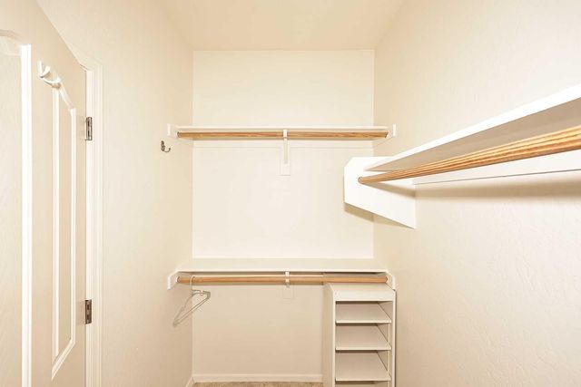 7054 W Eagle Ridge Lane, Peoria, AZ 85383