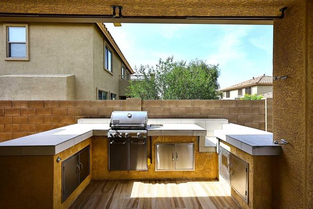 7054 W Eagle Ridge Lane, Peoria, AZ 85383