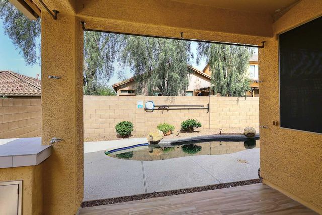 7054 W Eagle Ridge Lane, Peoria, AZ 85383