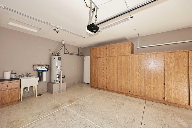 7054 W Eagle Ridge Lane, Peoria, AZ 85383