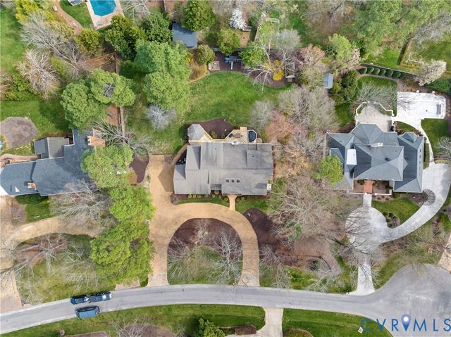 309 Cheswick Ln, Henrico, VA 23229