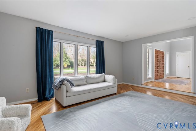 309 Cheswick Ln, Henrico, VA 23229