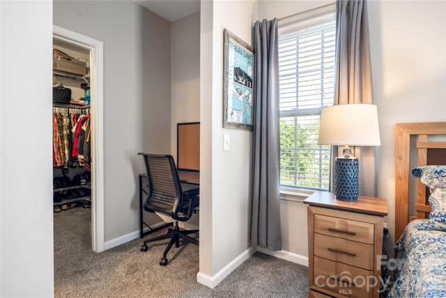 132 Appeldoorn Circle, Asheville, NC 28803