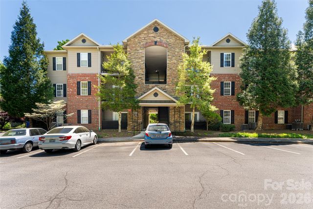 132 Appeldoorn Circle, Asheville, NC 28803