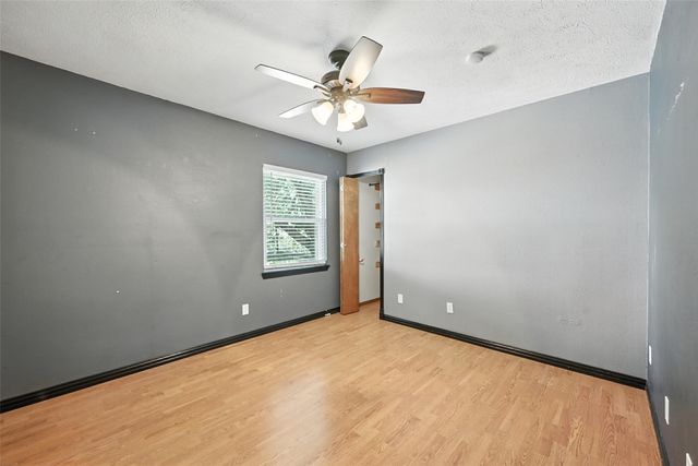 8702 Davis Street, Rowlett, TX 75088