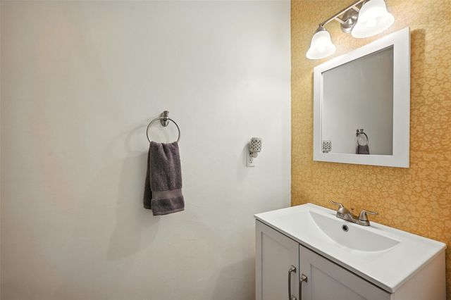 8702 Davis Street, Rowlett, TX 75088