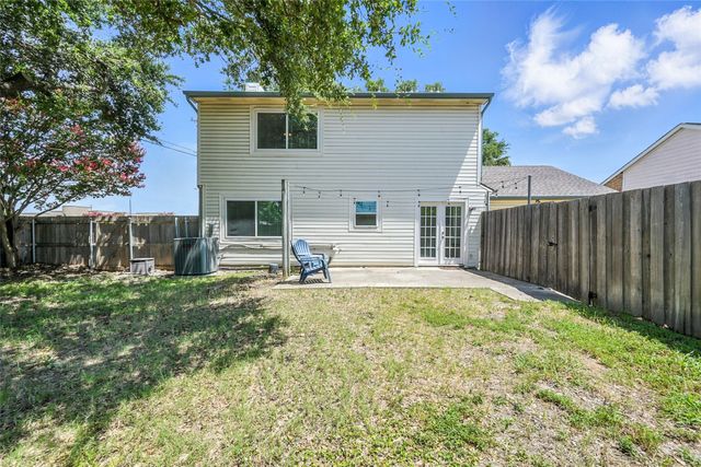 8702 Davis Street, Rowlett, TX 75088
