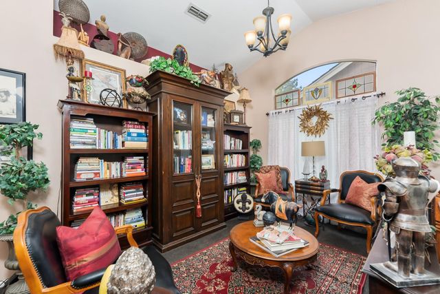 5610 Sickle Ct, Elk Grove, CA 95758