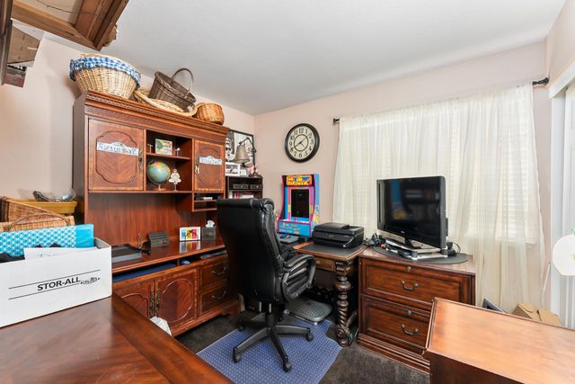 5610 Sickle Ct, Elk Grove, CA 95758