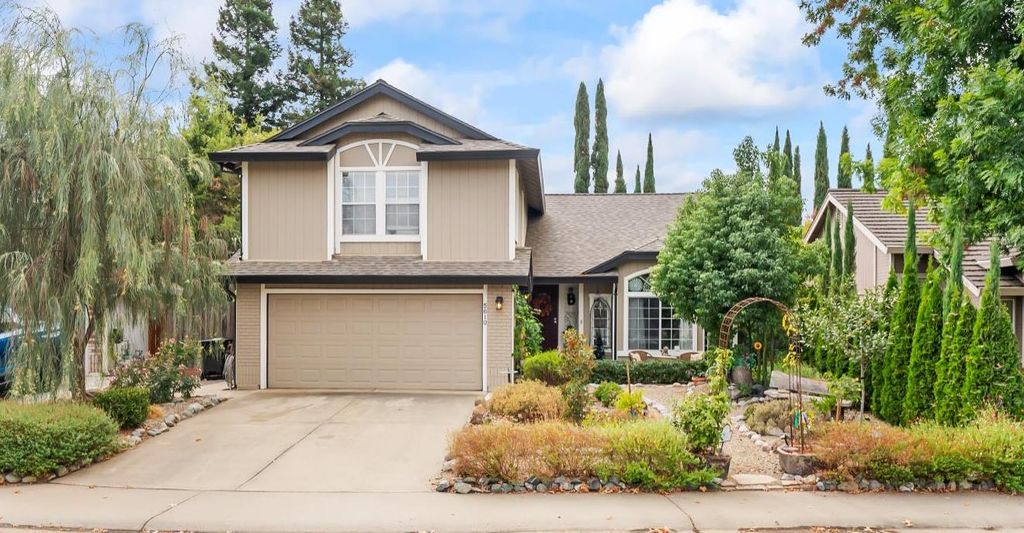 5610 Sickle Ct, Elk Grove, CA 95758