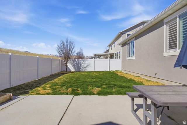 5377 W IRON KING DR, Herriman, UT 84096