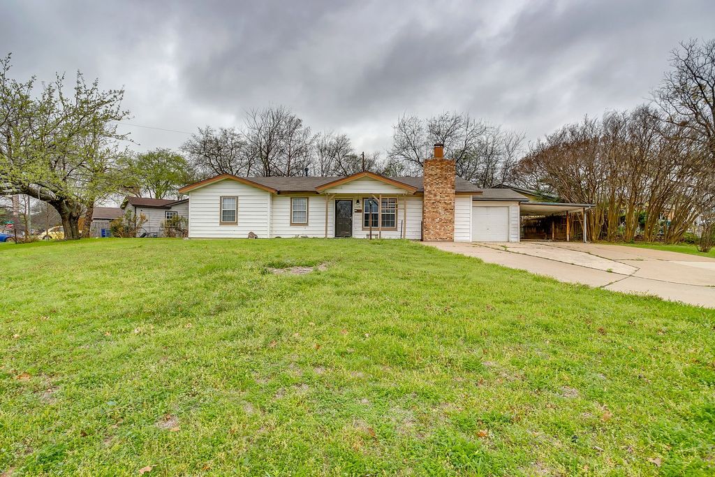 109 NE Cindy Lane, Burleson, TX 76028