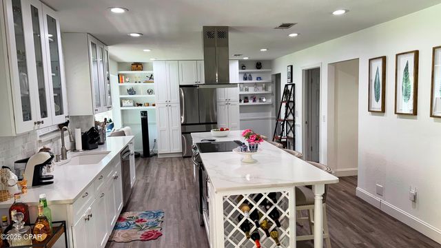 815 Plantation Way, Panama City, FL 32404